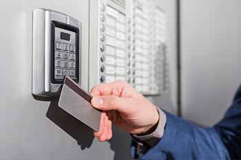 Mount Laurel Commercial Locksmith